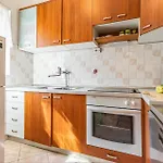 2 Bedroom Lovely In *