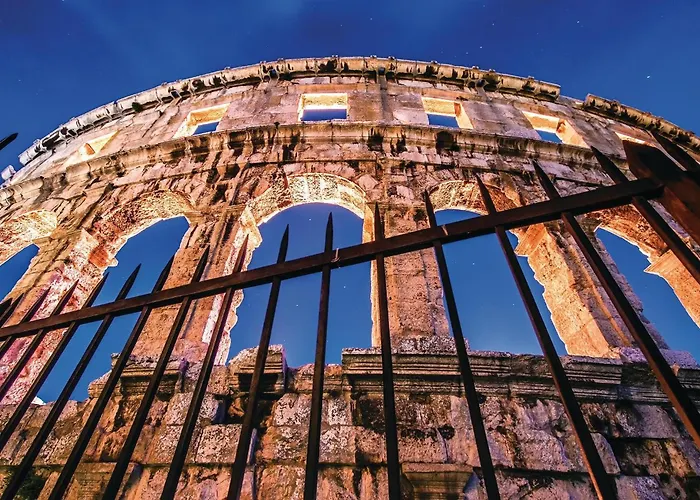 2 Bedroom Lovely In Vikendica Pula