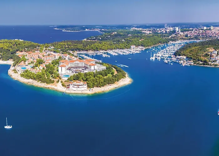 2 Bedroom Lovely In Vikendica